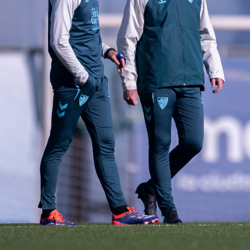 PANTALON ENTRENO PLAYER 2025/26