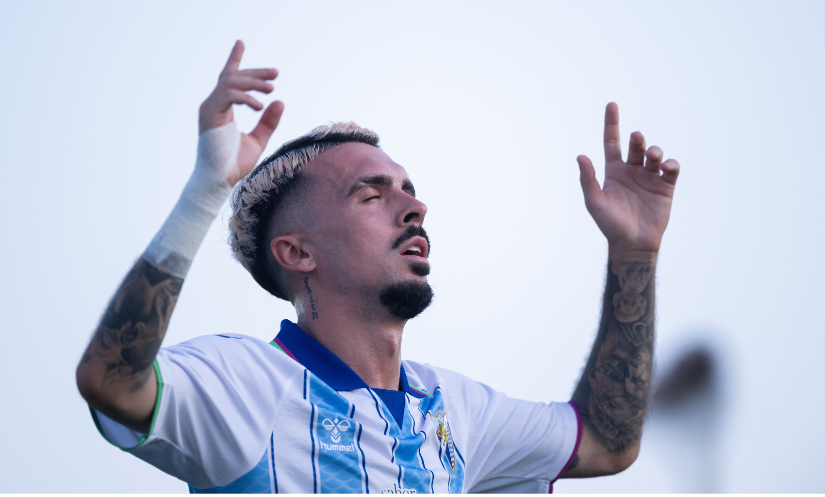 https://www.tiendamalagacf.com/es/9-camiseta-1a-202324
