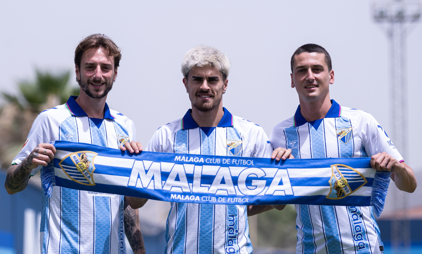 https://www.tiendamalagacf.com/es/9-camiseta-1a-202324